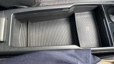 Volvo Xc40 1.5 T5 Recharge PHEV R DESIGN Pro 5dr Auto Estate